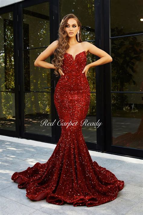 ladies designer dresses for red carpet